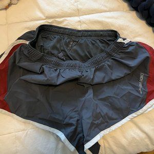 Brooks split shorts